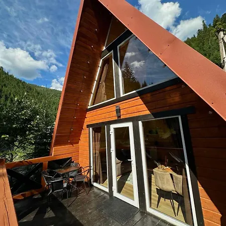 Dom wakacyjny під озером синевир 2 Synewyrska Polana